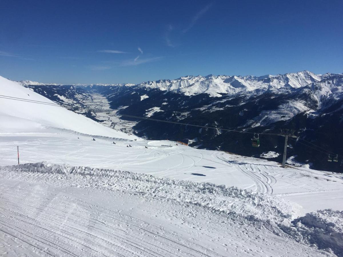 Ferienwohnung Wildkogelblick Bramberg am Wildkogel Bagian luar foto